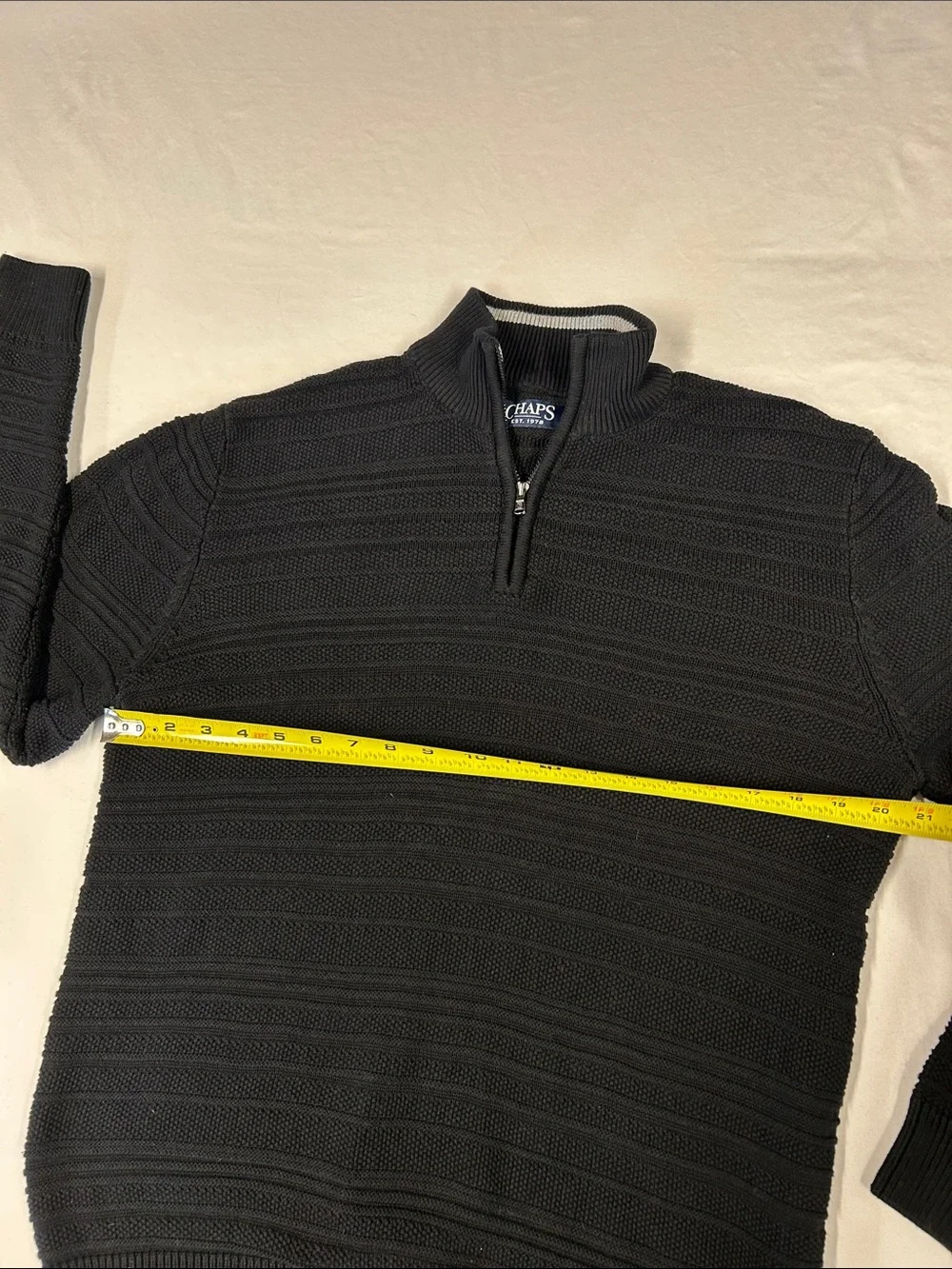 Chaps Mens Medium Black Textured Knit 1/4 Zip Pullover Sweater Grey Collar Trim